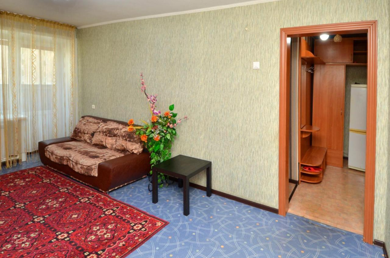1 Комнатные Апартаменты На Садуакасова 24 Kokshetau Exterior foto